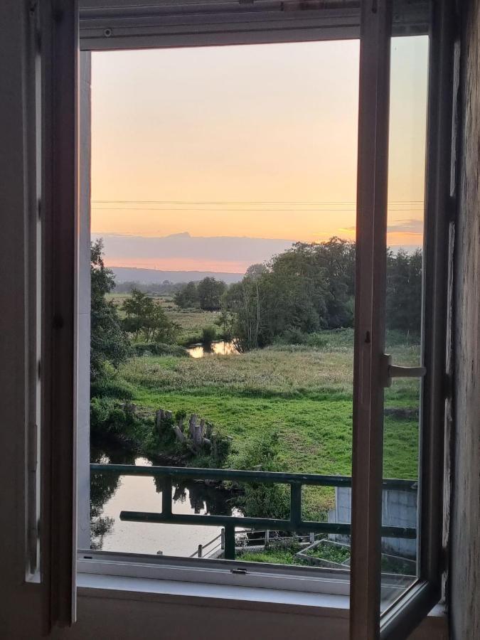 Le Moulin De La Risle Bed & Breakfast Corneville-sur-Risle Eksteriør bilde